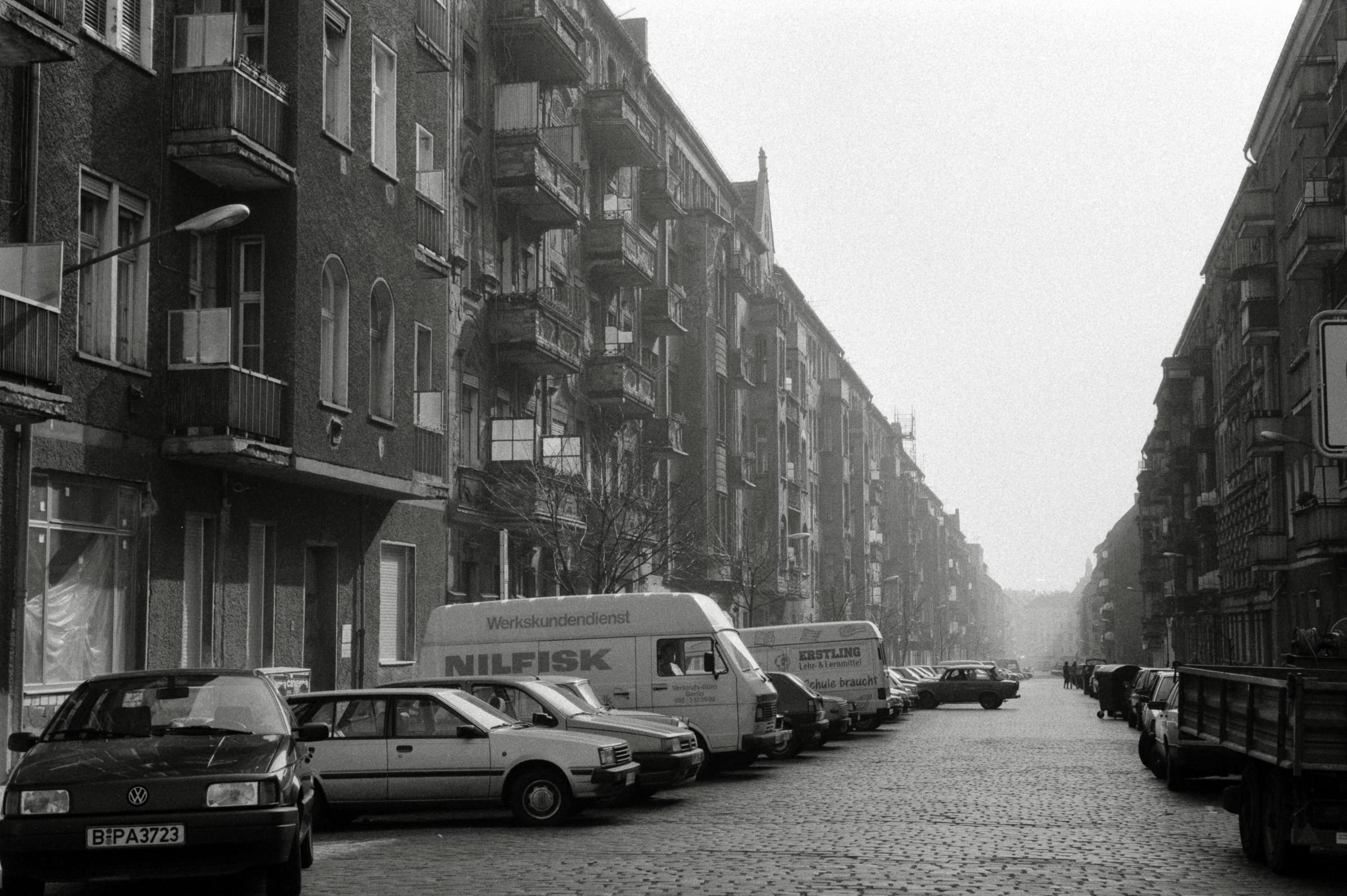 AHP F1993 03 007 sc240902 img16 NLP